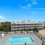 Beachwalk 23