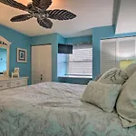 Midtown Ocean City Condo Walk To Beach And Dining