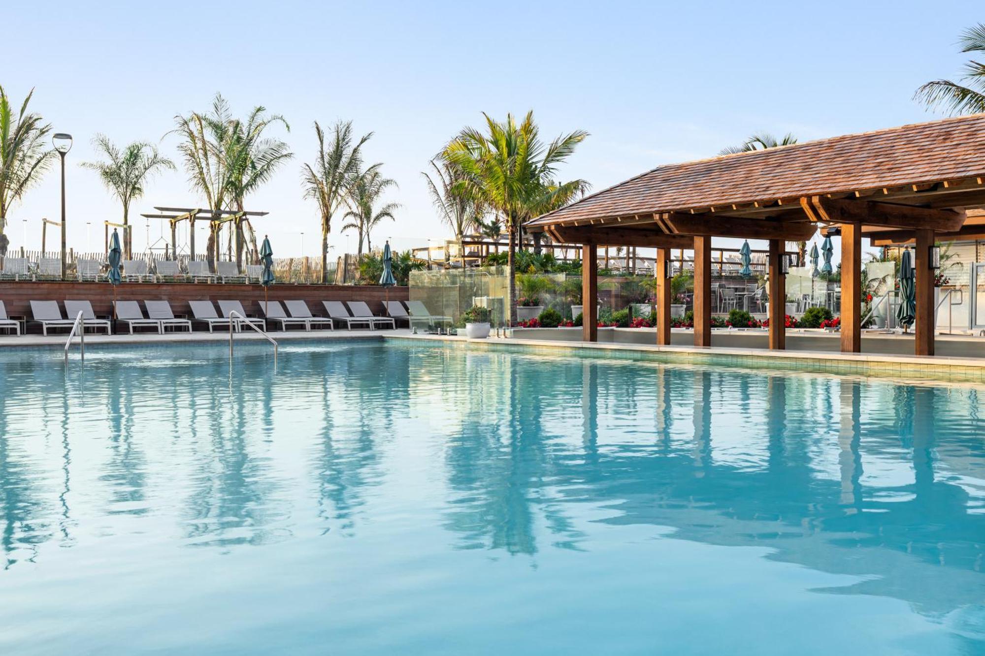 Ocean By Ihg Resort 3*