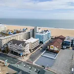 Ocean 1 Suite 1