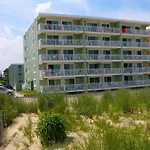 Worcester House 302