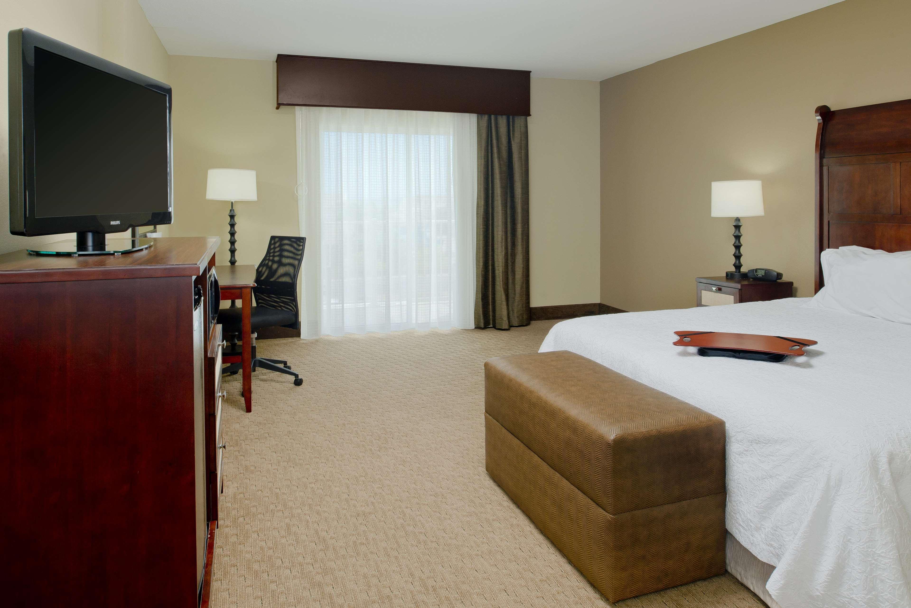 Hotel Hampton & Ocean Bayfront-convention Center Ocean City