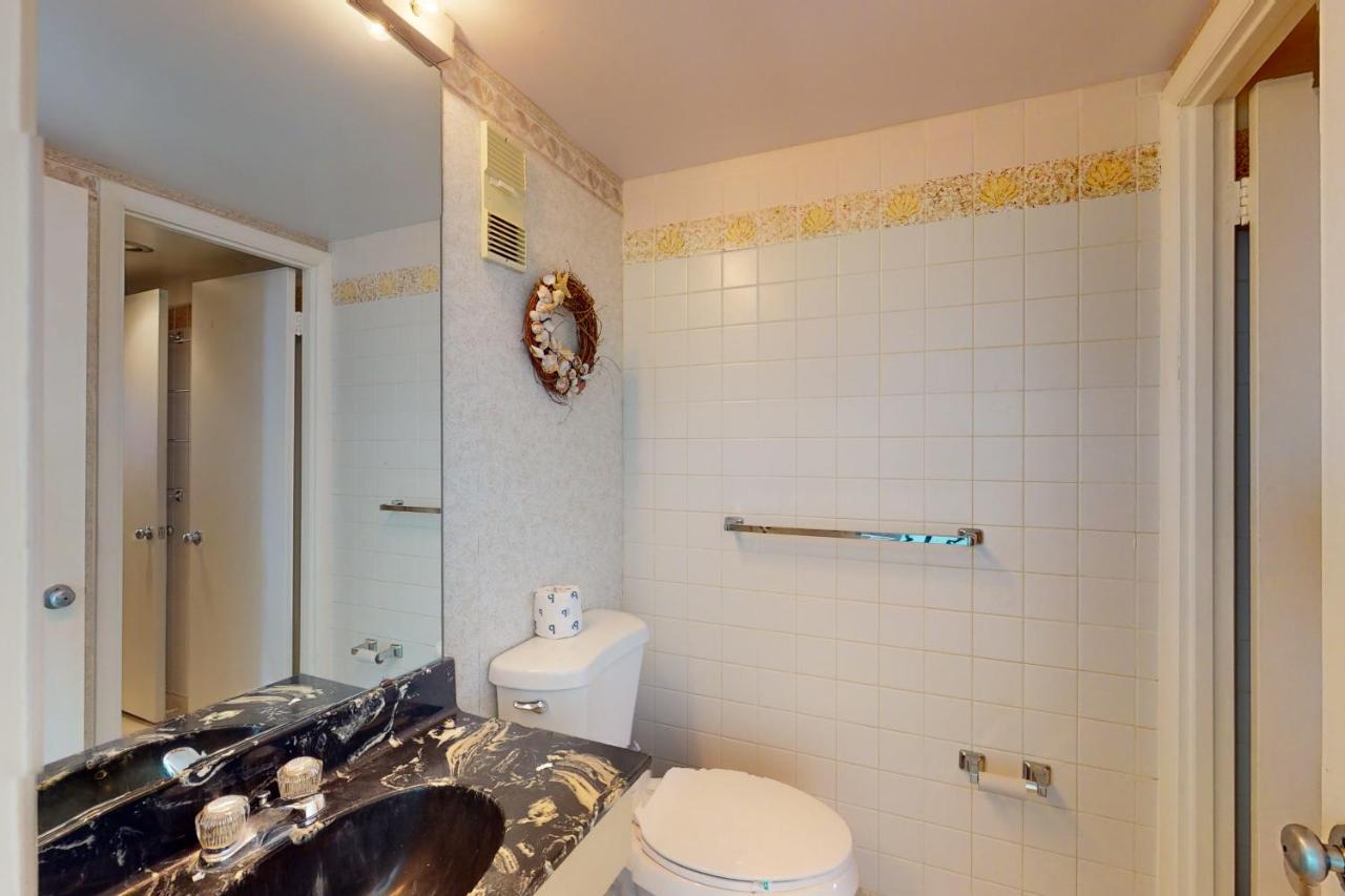 Golden Sands Vi Apartment