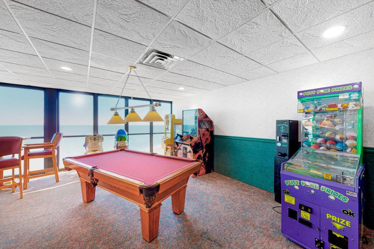 Golden Sands Vi Apartment