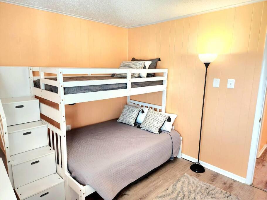Spacious 2 Bedroom And 2 Baths