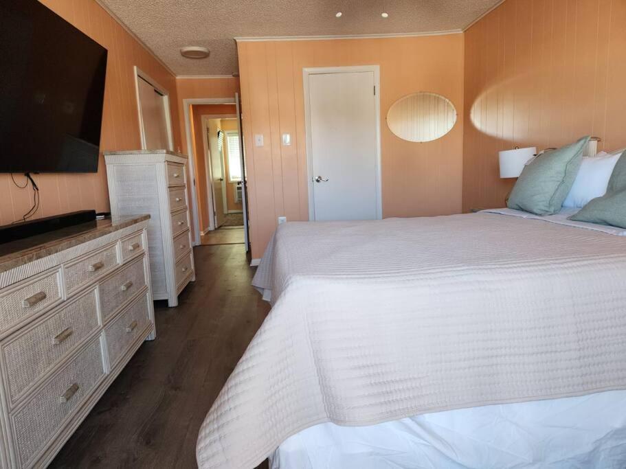 Spacious 2 Bedroom And 2 Baths