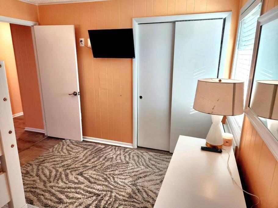 Holiday home Spacious 2 Bedroom And 2 Baths