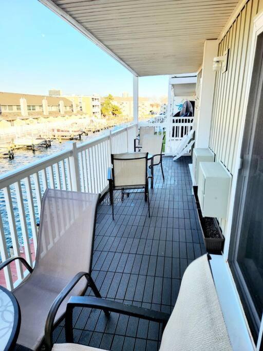 Spacious 2 Bedroom And 2 Baths