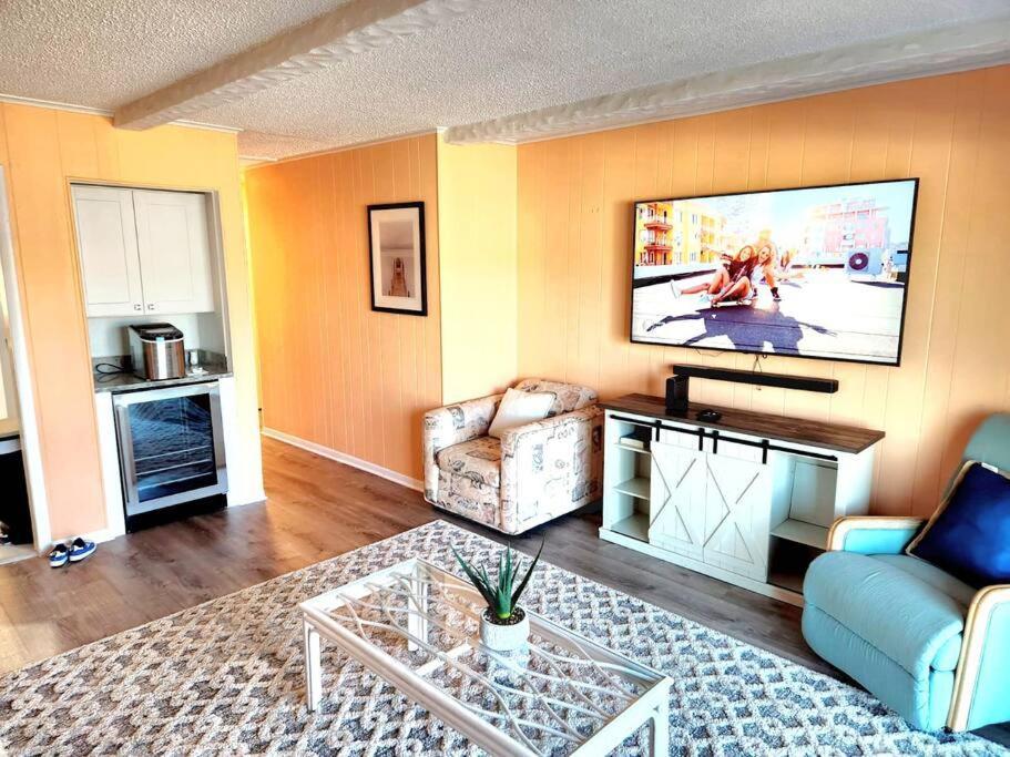 Spacious 2 Bedroom And 2 Baths Holiday home