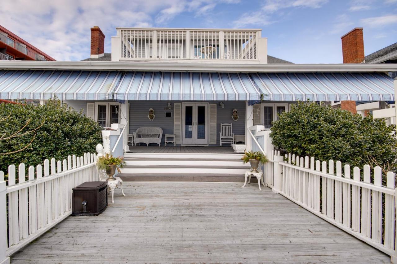 Walk On The Ocean Bed & Breakfast Ocean City