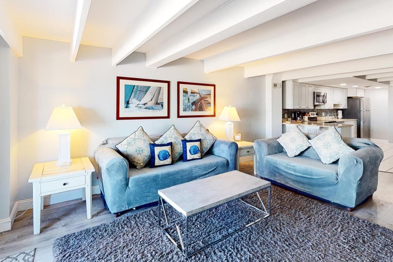 Ocean Village 14 *