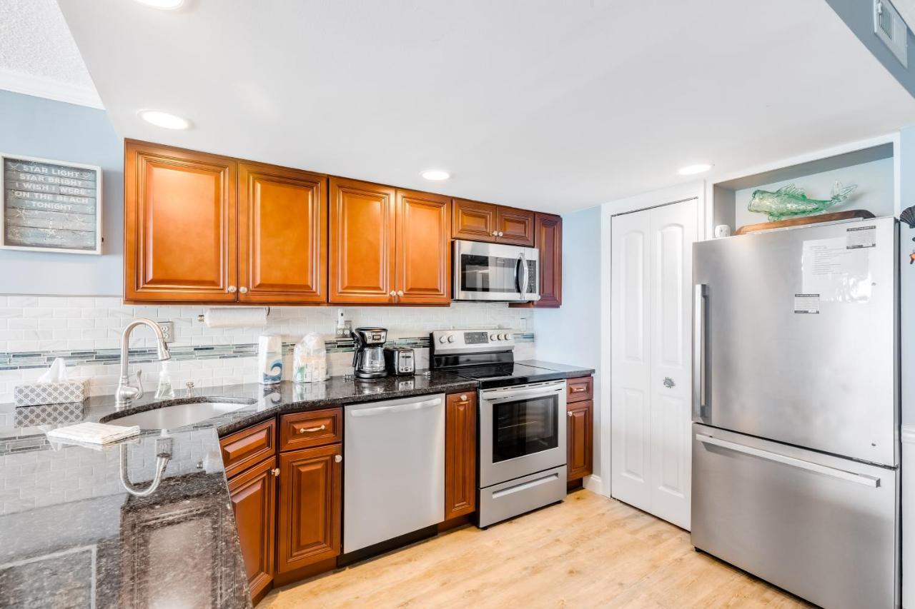 Apartment Surfside 84 #31 *