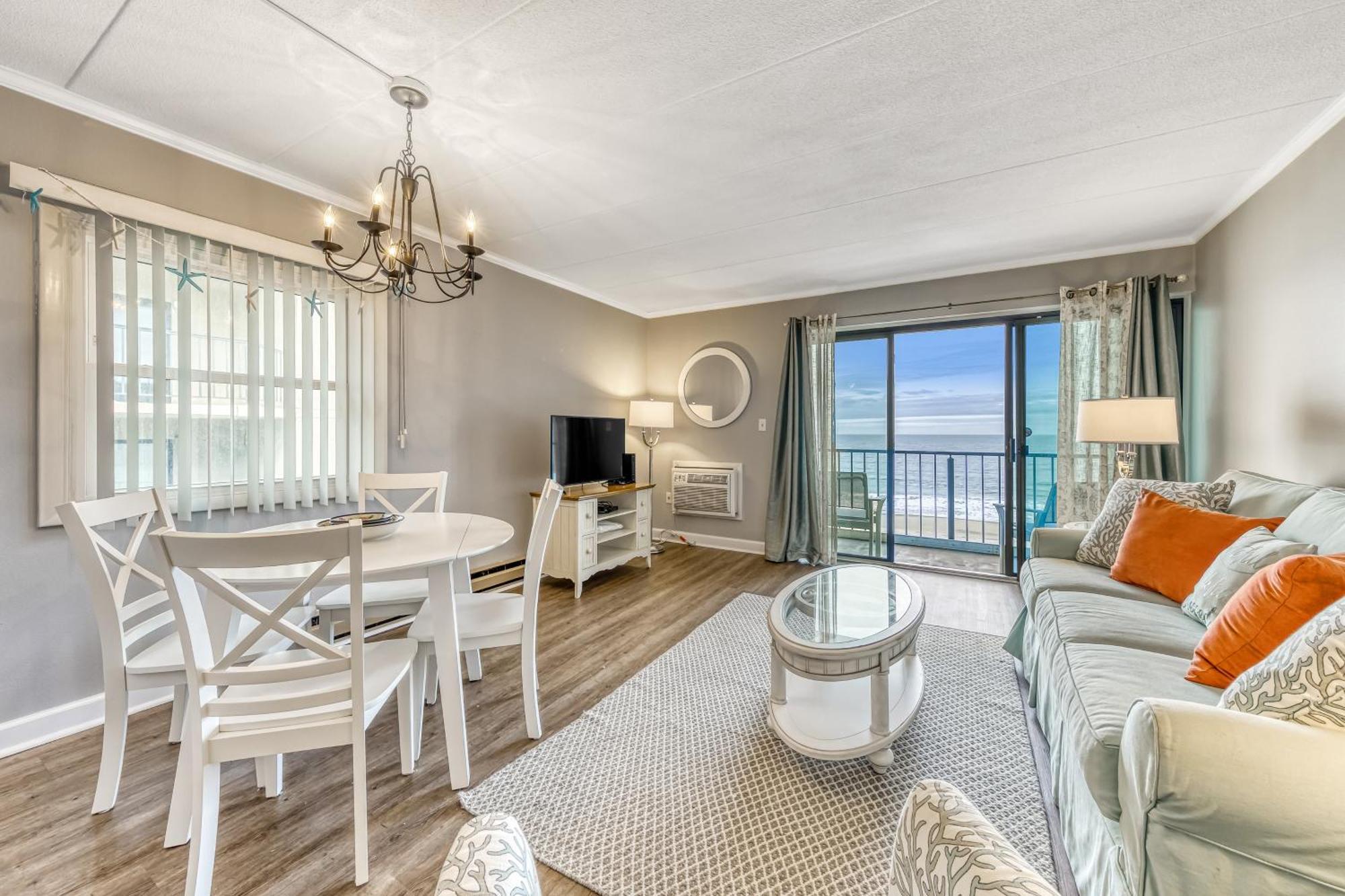 Apartment West Winds 506 *