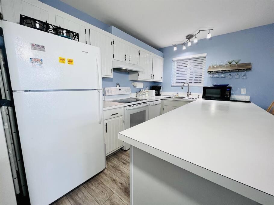 Stunning 2br/2ba Bayfront Retreat Ocean City