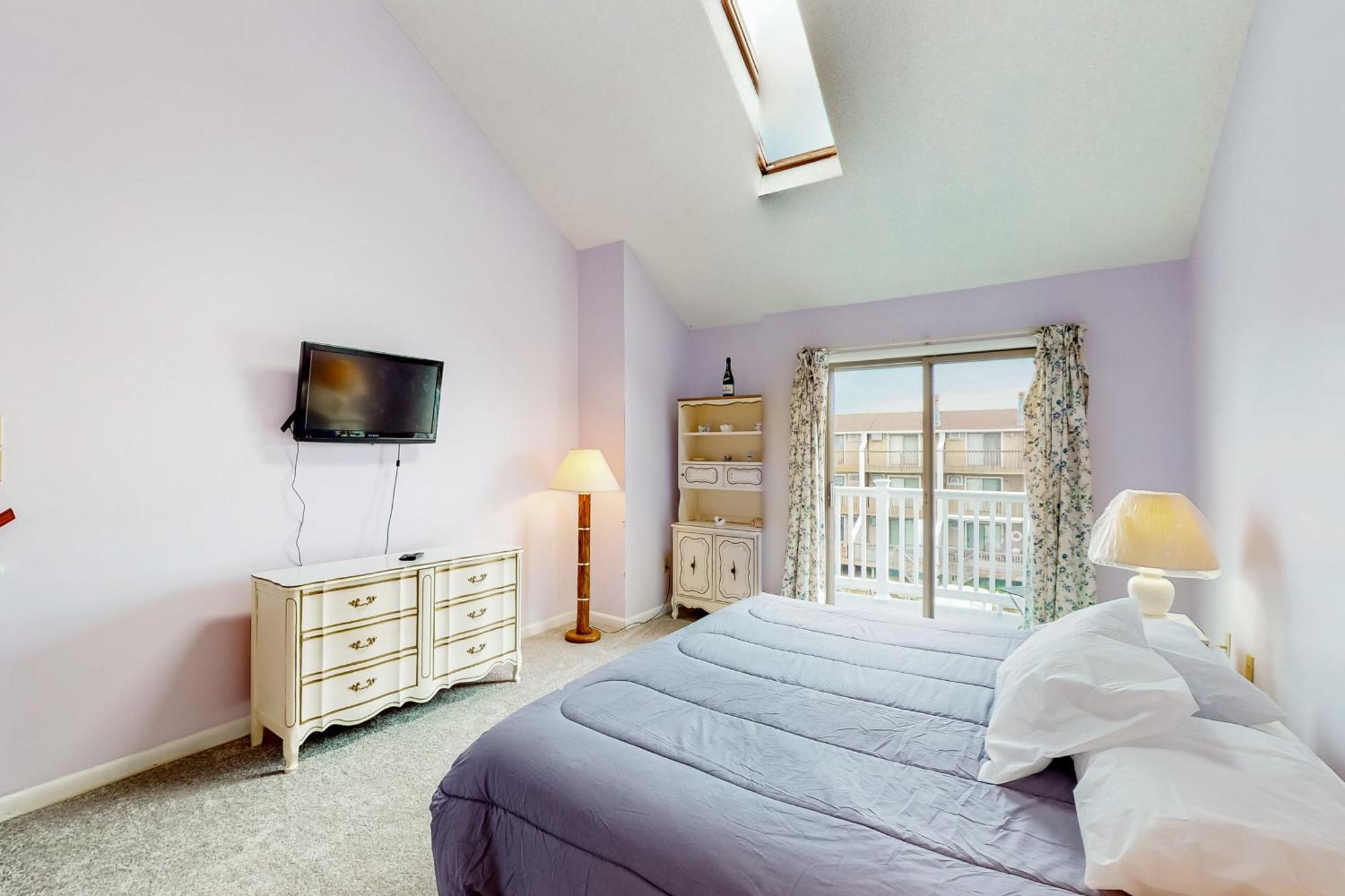Dawn's Cove F Ocean City