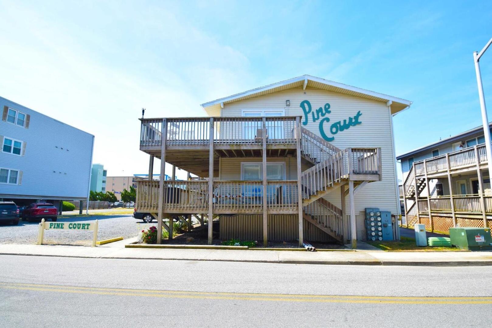 Apartment Pine Court 11 Apts