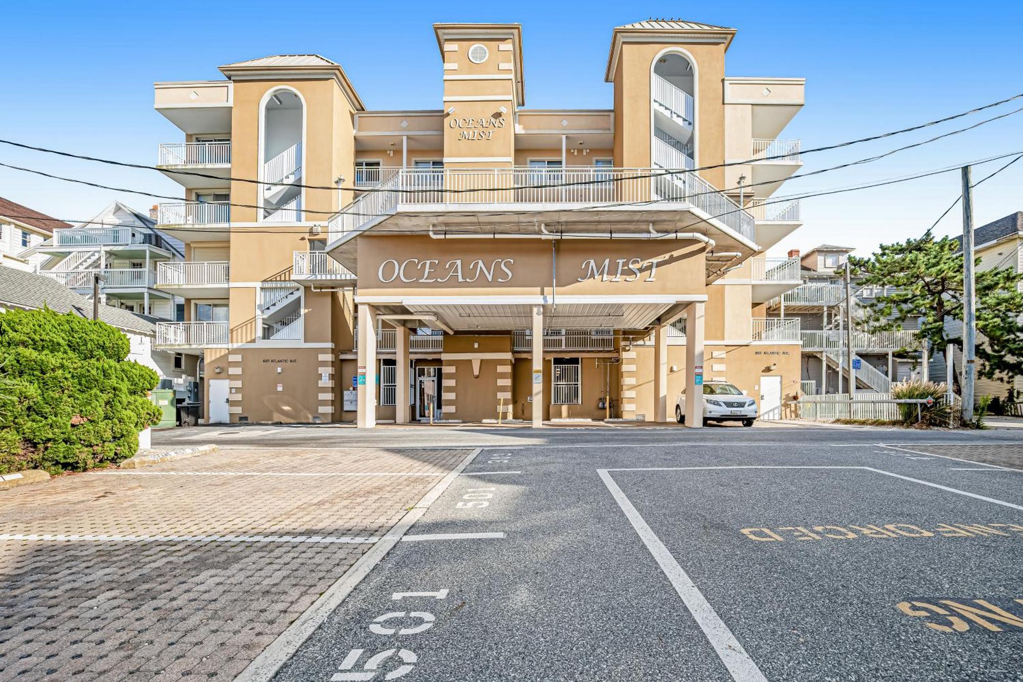 Oceans Mist 401 Apartment