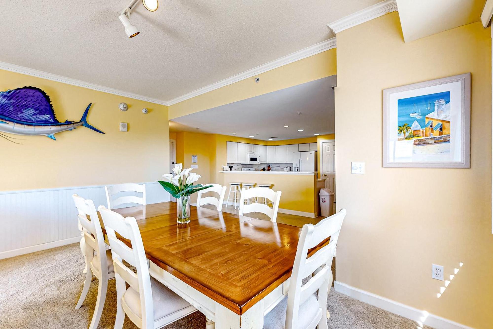 Sunset Pointe 402 Apartment *