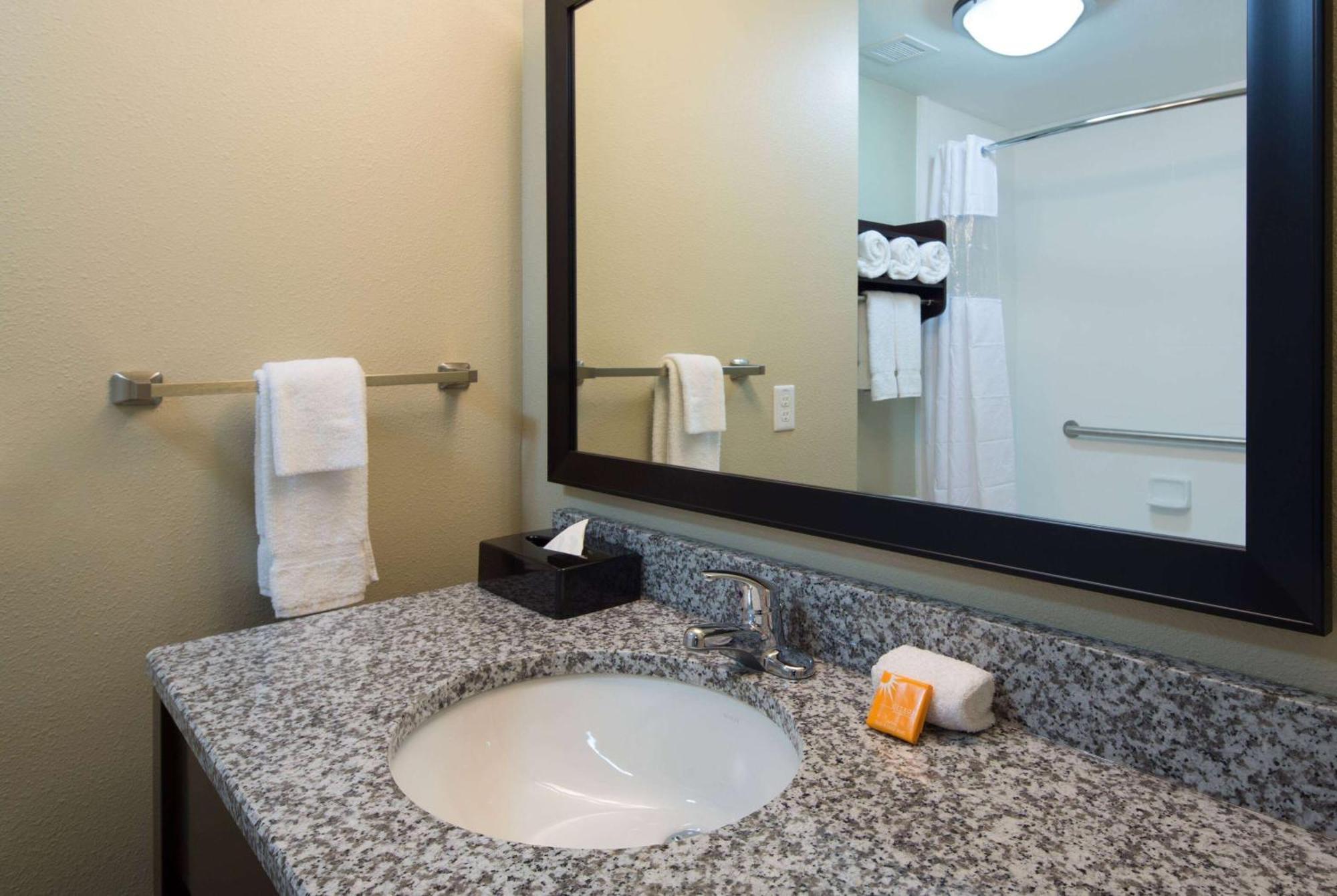 La Quinta By Wyndham Ocean 3*