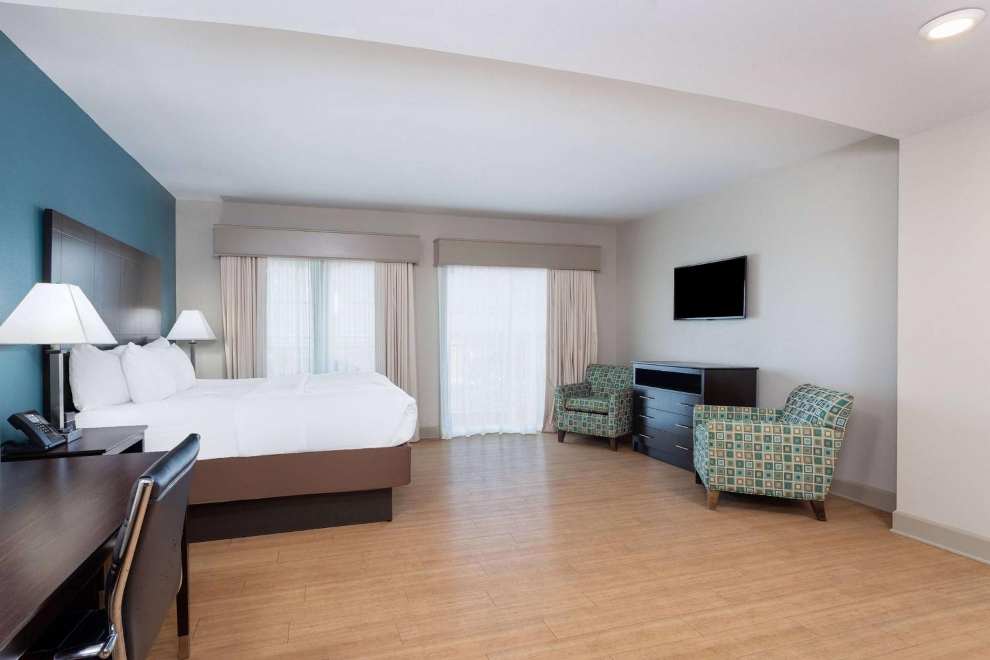 La Quinta By Wyndham Ocean 3*
