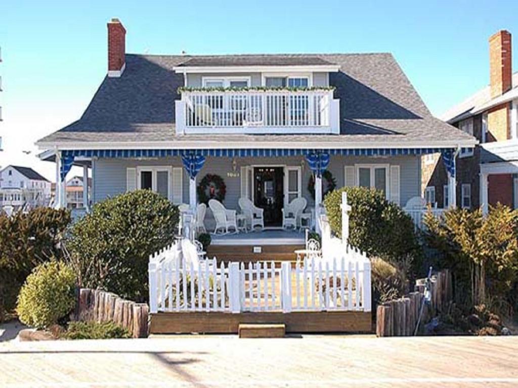Bed & Breakfast Walk On The Ocean 4*