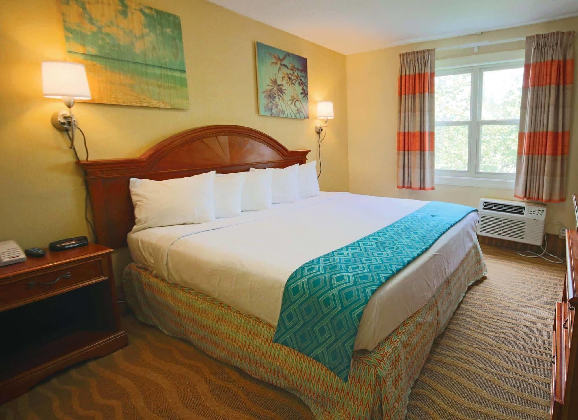 Plim Plaza Hotel