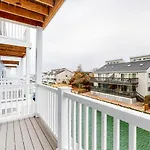 Island Cove Unit E