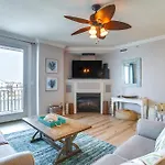 Ocean City Inlet Escape With Balcony And Bay Views!