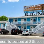 Madison Beach Motel
