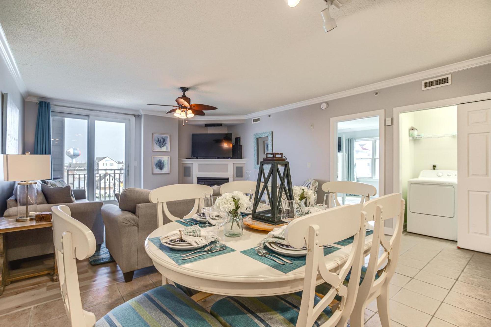 Ocean Inlet Escape With Balcony And Bay Views! Apartment *