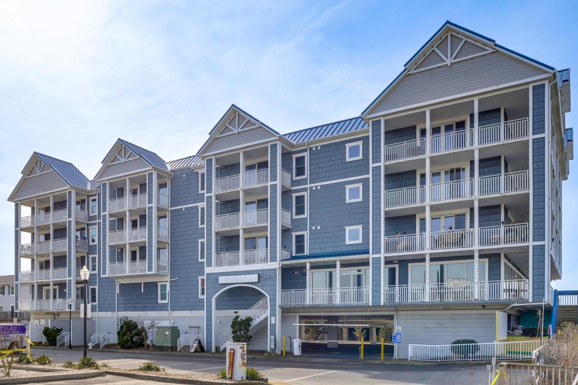 Apartment Ocean Inlet Escape With Balcony And Bay Views! *