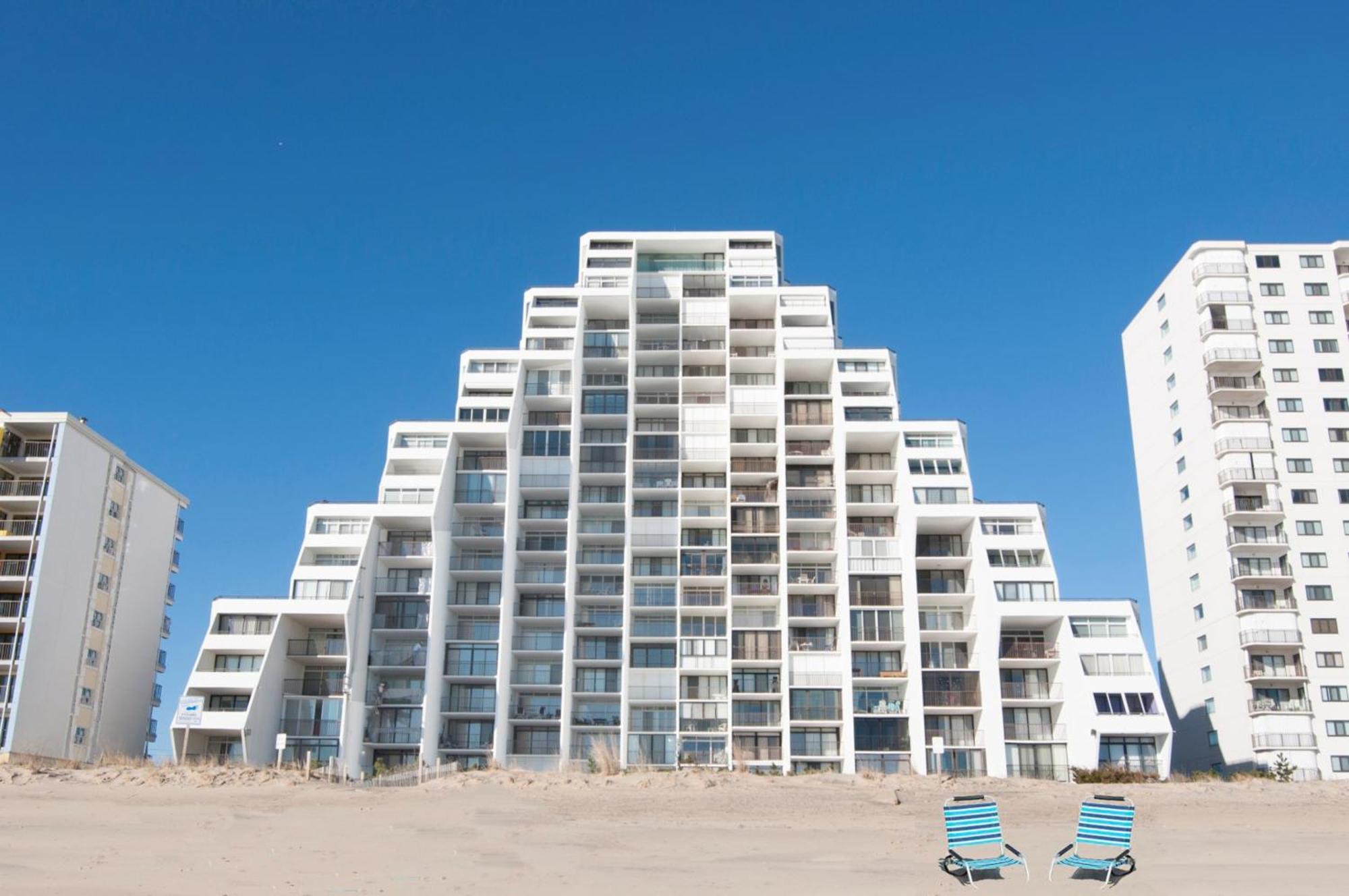 Pyramid * Ocean City