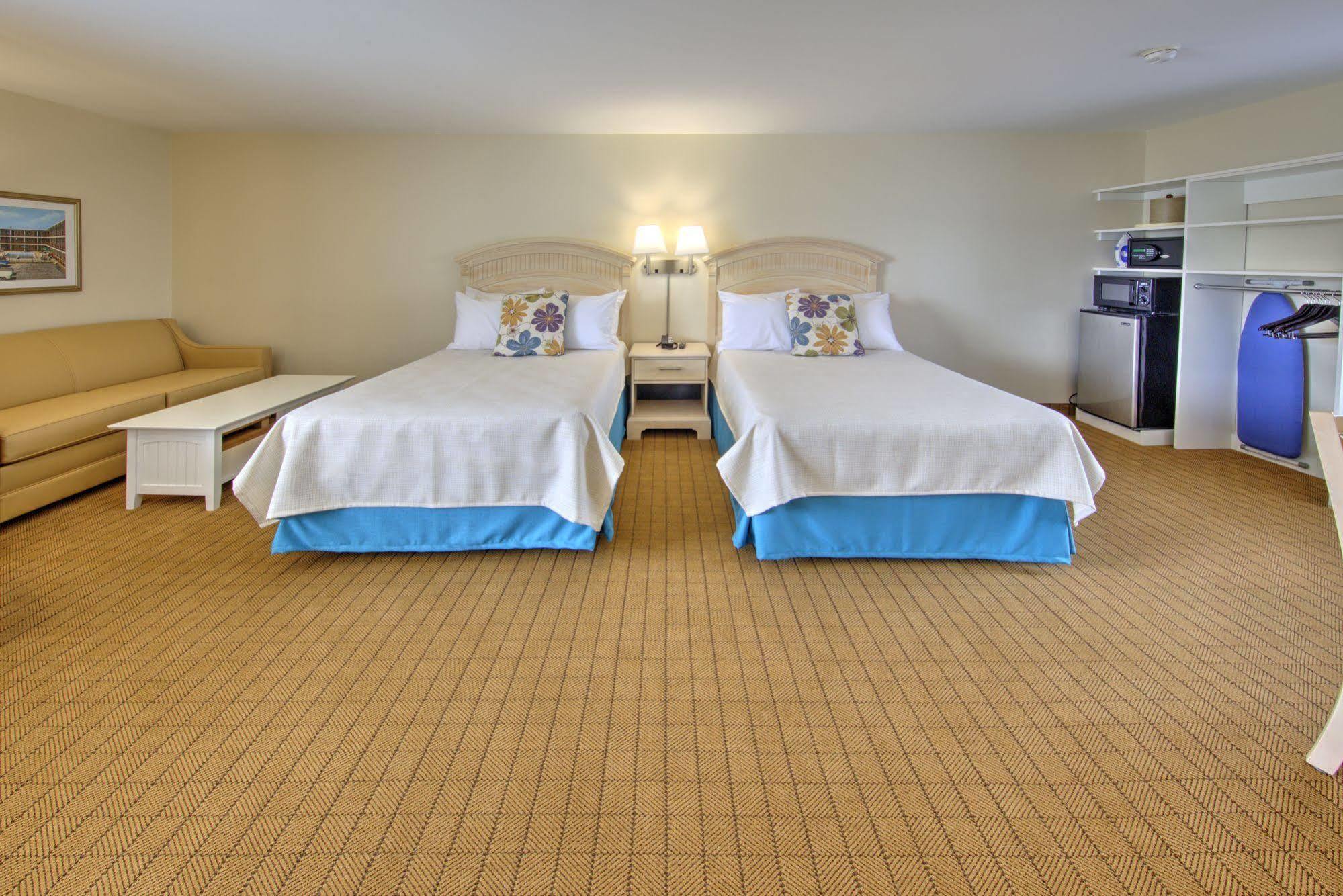 Dunes Court 2*